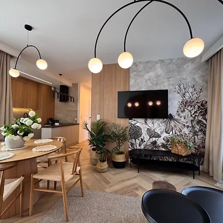 Apartamento Family & Business Sauna Baltic Horizon No 1 Premium - 3 Bedroom With Private Sauna, Jacuzzi, Rooftop Gym & Panoramic Terrace, Balcony, Underground Garage Gdańsk