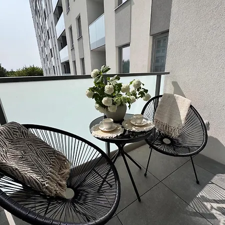 Apartamento Family & Business Sauna Baltic Horizon No 1 Premium - 3 Bedroom With Private Sauna, Jacuzzi, Rooftop Gym & Panoramic Terrace, Balcony, Underground Garage *