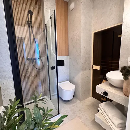 Family & Business Sauna Baltic Horizon No 1 Premium - 3 Bedroom With Private Sauna, Jacuzzi, Rooftop Gym & Panoramic Terrace, Balcony, Underground Garage *