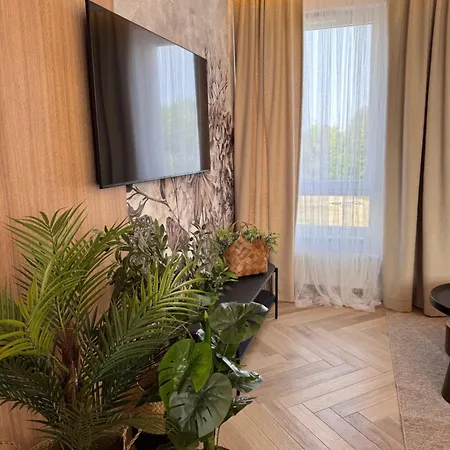 Family & Business Sauna Baltic Horizon No 1 Premium - 3 Bedroom With Private Sauna, Jacuzzi, Rooftop Gym & Panoramic Terrace, Balcony, Underground Garage דירה *