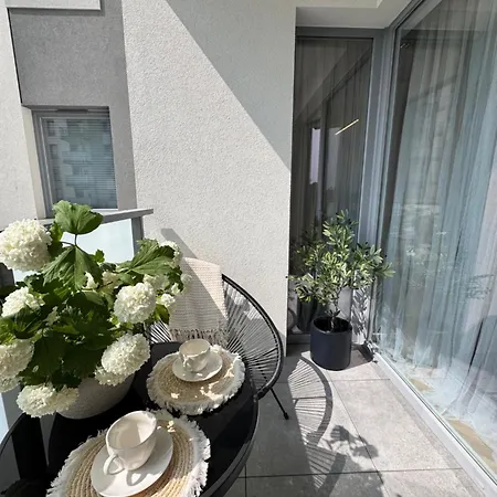 דירה Family & Business Sauna Baltic Horizon No 1 Premium - 3 Bedroom With Private Sauna, Jacuzzi, Rooftop Gym & Panoramic Terrace, Balcony, Underground Garage