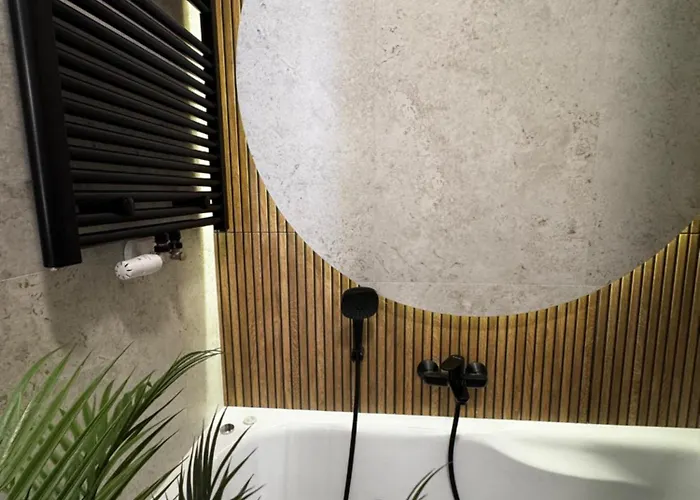 アパート Family & Business Sauna Baltic Horizon No 1 Premium - 3 Bedroom With Private Sauna, Jacuzzi, Rooftop Gym & Panoramic Terrace, Balcony, Underground Garage グダニスク