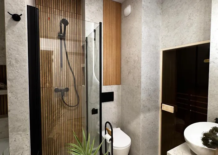 Apartment Family & Business Sauna Baltic Horizon No 1 Premium - 3 Bedroom With Private Sauna, Jacuzzi, Rooftop Gym & Panoramic Terrace, Balcony, Underground Garage *