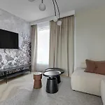 Family & Business Sauna Baltic Horizon No 1 Premium - 3 Bedroom With Private Sauna, Jacuzzi, Rooftop Gym & Panoramic Terrace, Balcony, Underground Garage 아파트 그단스크
