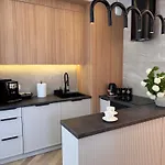 Family & Business Sauna Baltic Horizon No 1 Premium - 3 Bedroom With Private Sauna, Jacuzzi, Rooftop Gym & Panoramic Terrace, Balcony, Underground Garage 그단스크